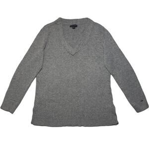 Tommy Hilfiger Women’s Gray Ribbed Knit V Neck Sweater Size Medium Long Sleeve M